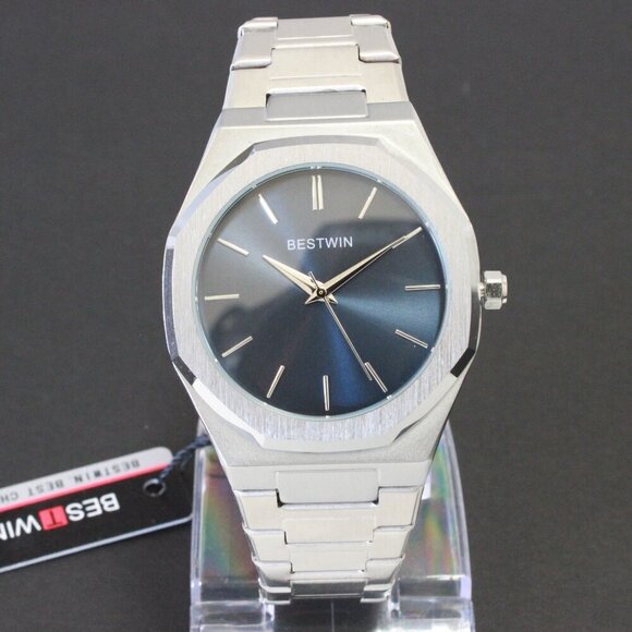 Men's Sports Watch Integrated Bracelet Silver Tone Blue Dial 41.5mm - Picture 3 of 15